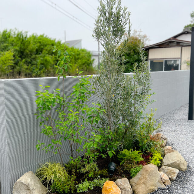 K様邸ガーデニング・外構工事 thumbnail