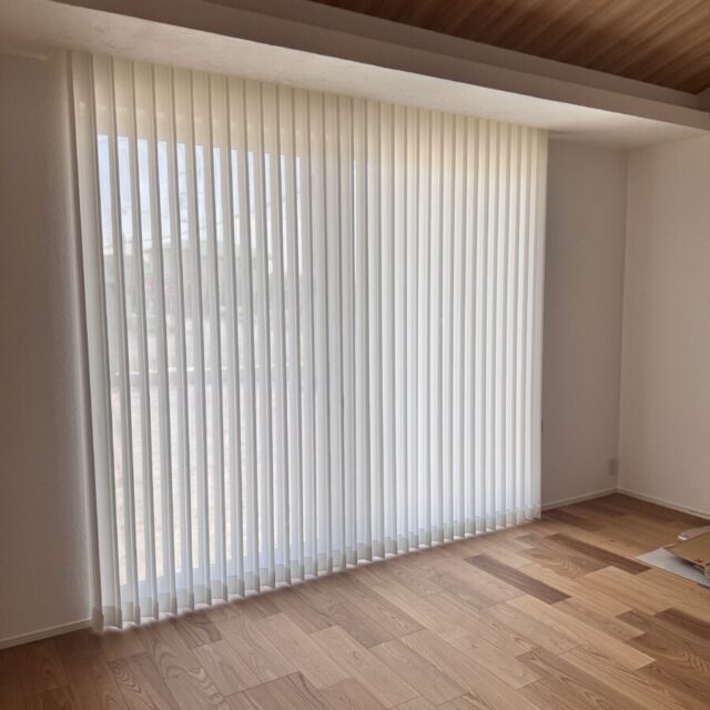 T様邸　バーチカルブラインド thumbnail