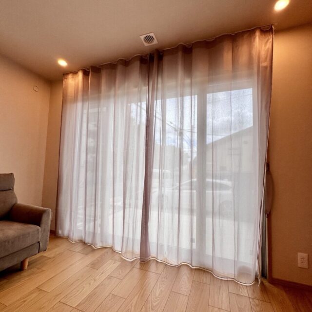 T様邸 カーテン工事