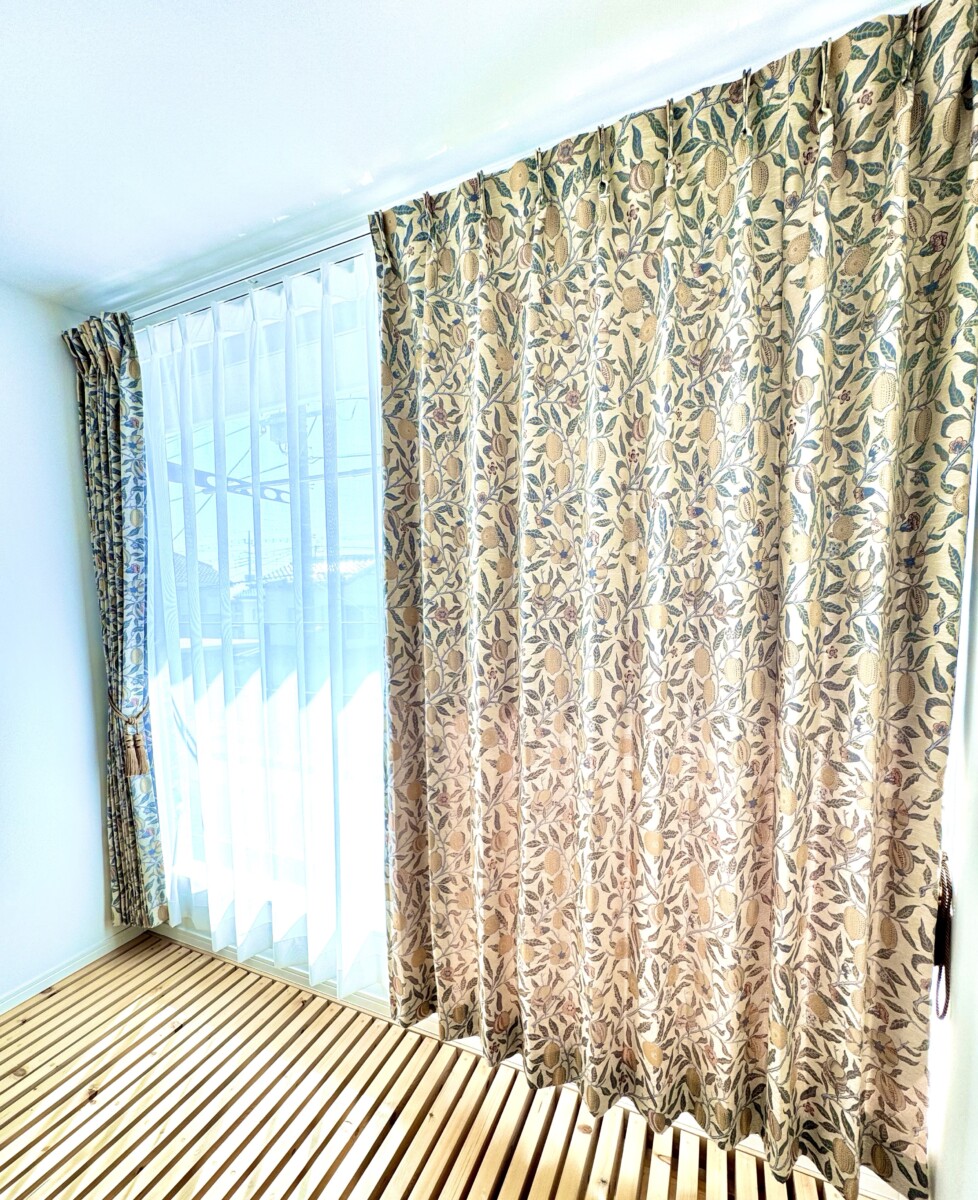 H様邸　カーテン工事 image