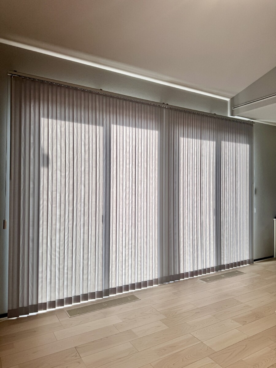 S様邸バーチカルブラインド2連取付け仕様 image