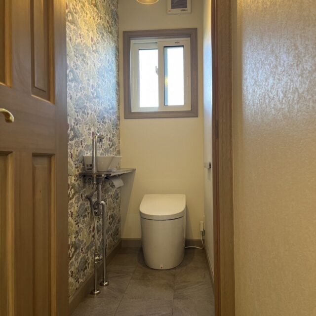 K様邸クロス・窓まわり工事 thumbnail